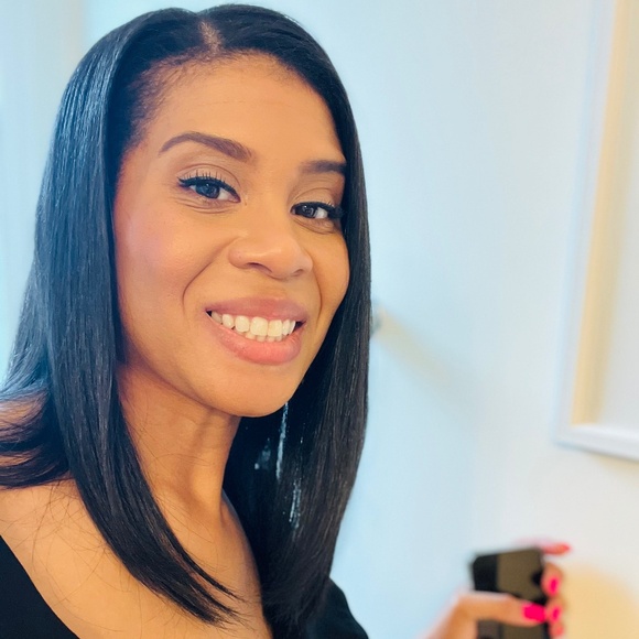 Meet your Posher, Bri - Picture 3 of 3